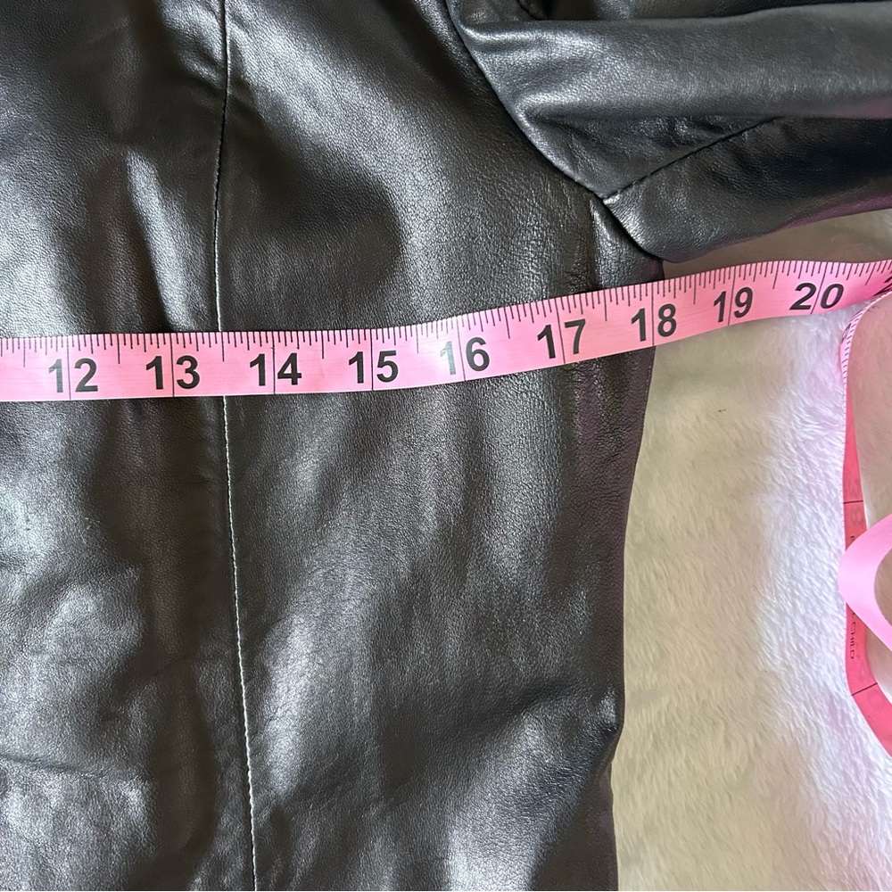 Wilsons Leather Women's Jacket w/ Thinsulate - Picture 10 of 12